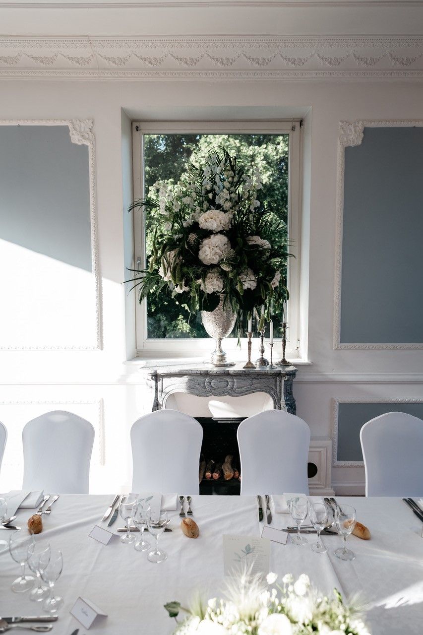 Elegant Light-Filled Venue Near Paris for Events