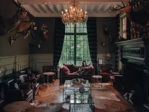 Salon Saint Hubert | Elegant Event Venue Near Paris