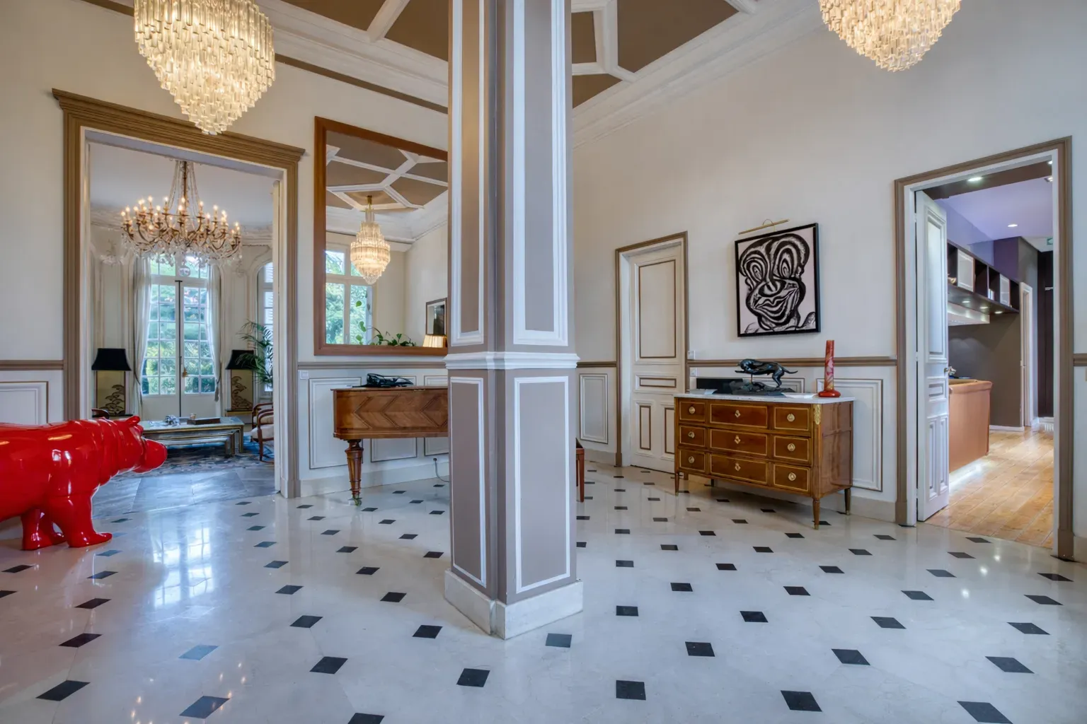 Charmante Villa Second Empire avec parc paysager à Croissy-sur-Seine