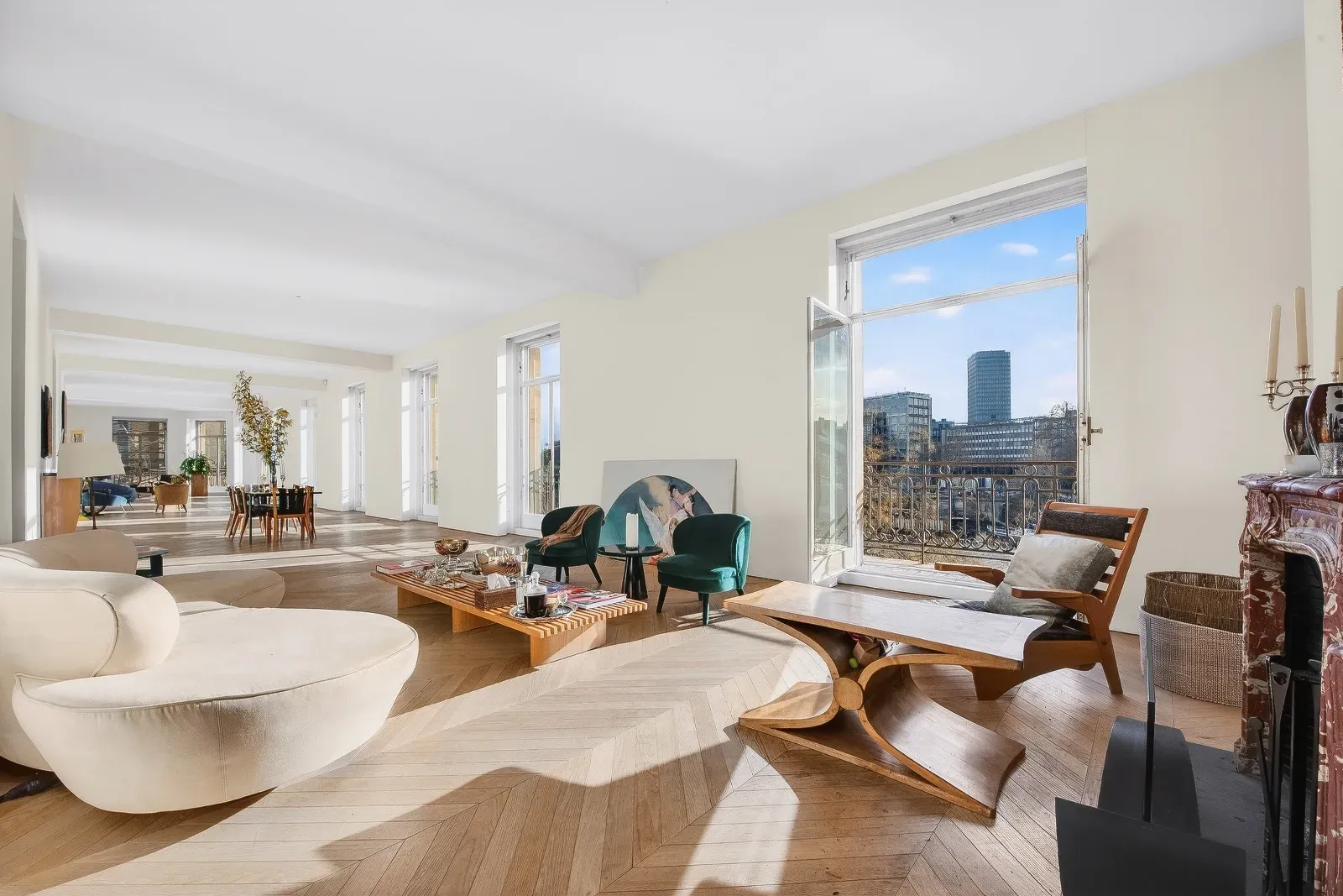 Hôtel Particulier Exceptionnel Vue Seine sur l'Île Saint-Louis pour Événements d'Entreprise
