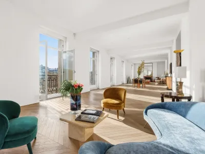 Hôtel Particulier Exceptionnel Vue Seine sur l'Île Saint-Louis pour Événements d'Entreprise