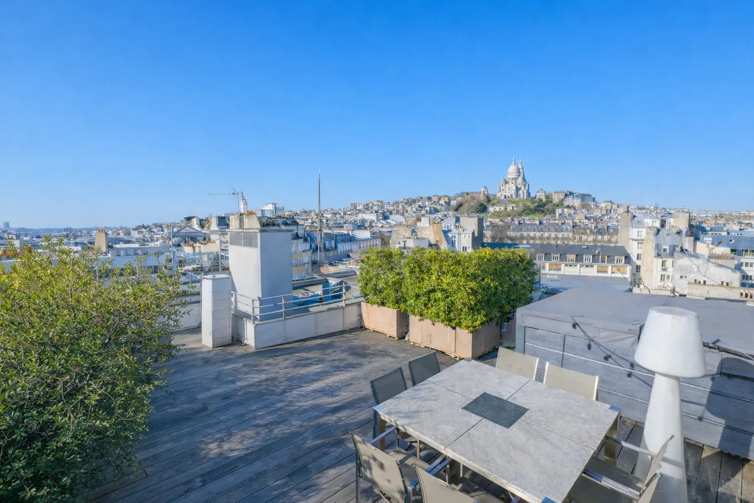 Triplex d'exception à Montmartre avec rooftop & jacuzzi