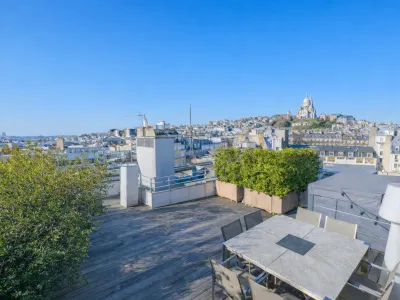 Exclusive Montmartre Triplex with Rooftop & Jacuzzi