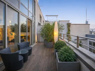 Exclusive Montmartre Triplex with Rooftop & Jacuzzi
