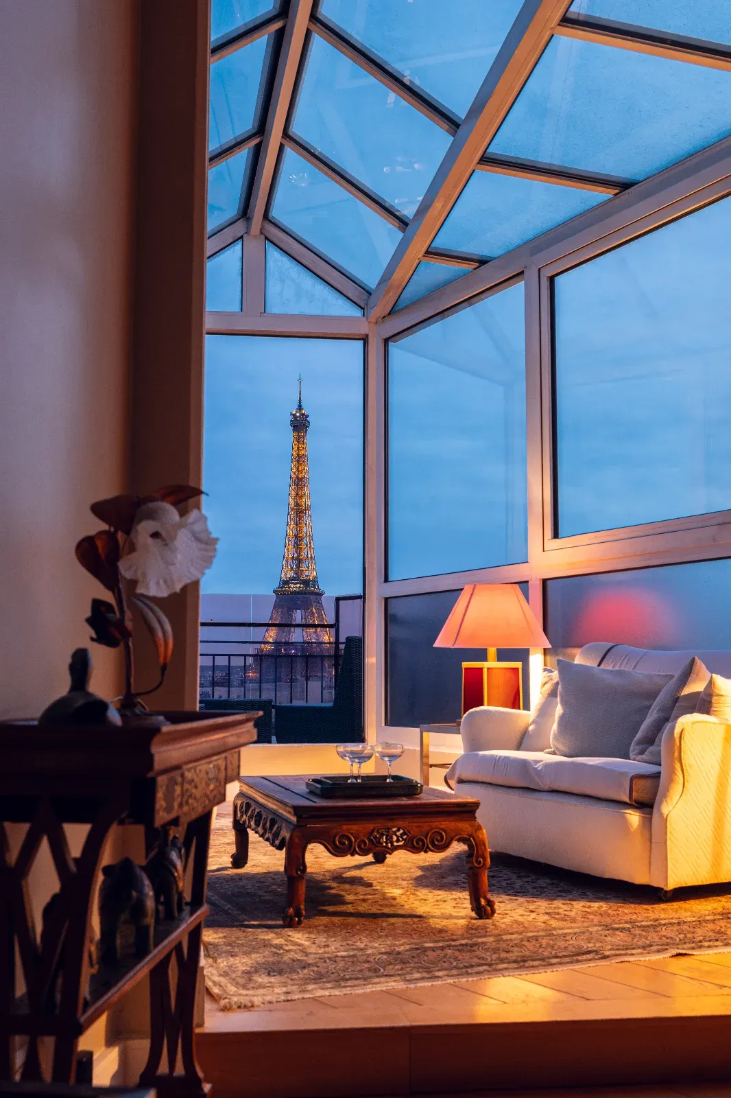 Exclusive Penthouse with Eiffel Tower View on Avenue George V