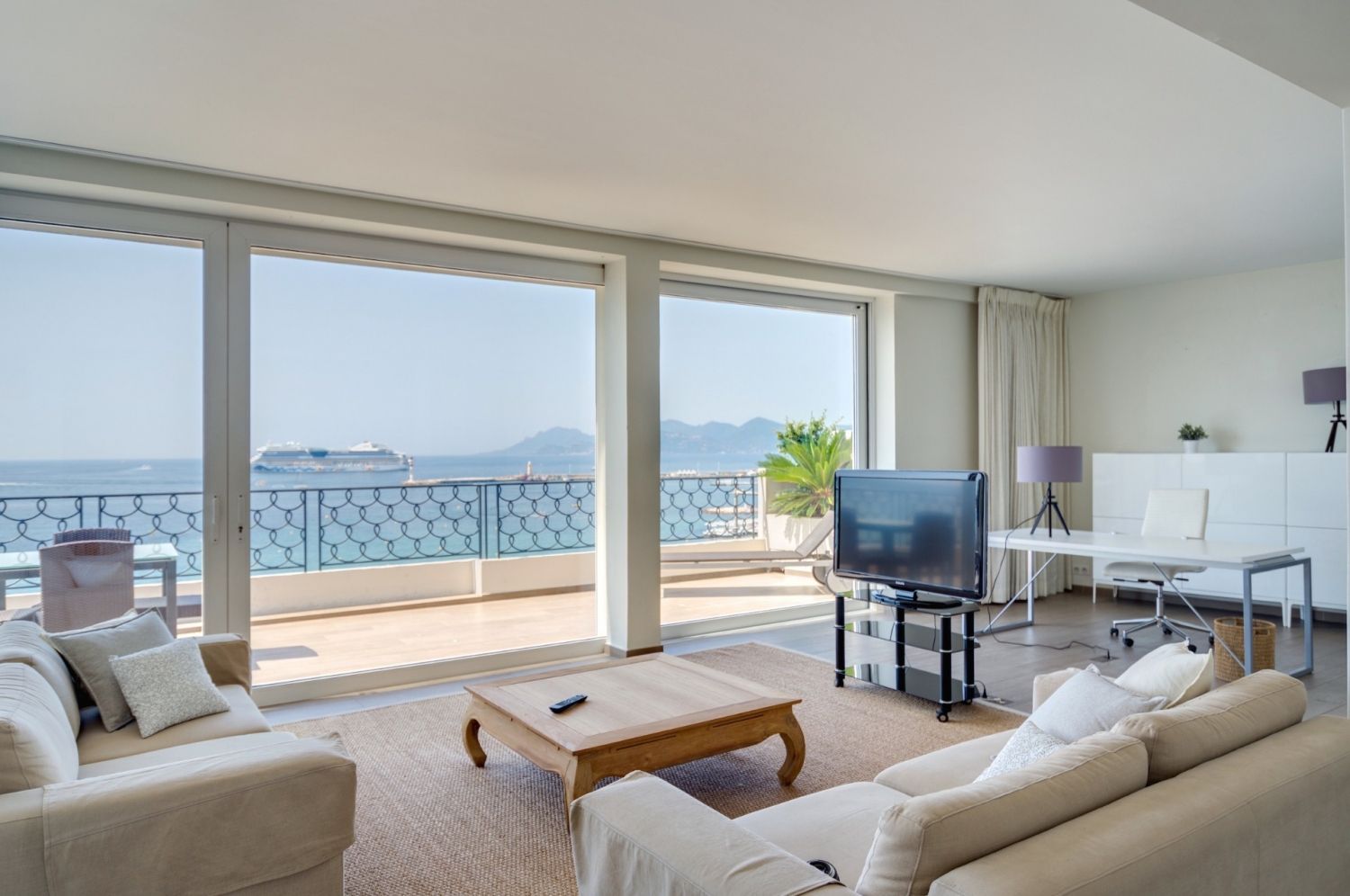Exceptional Penthouse Apartment Just Minutes from the Palais Des Festivals