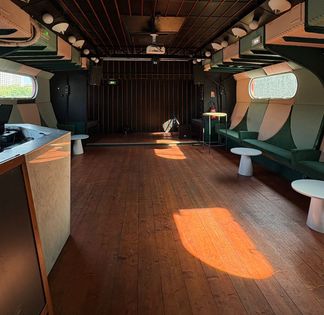 Lieu Intérieur Contemporain pour Événements à Paris
