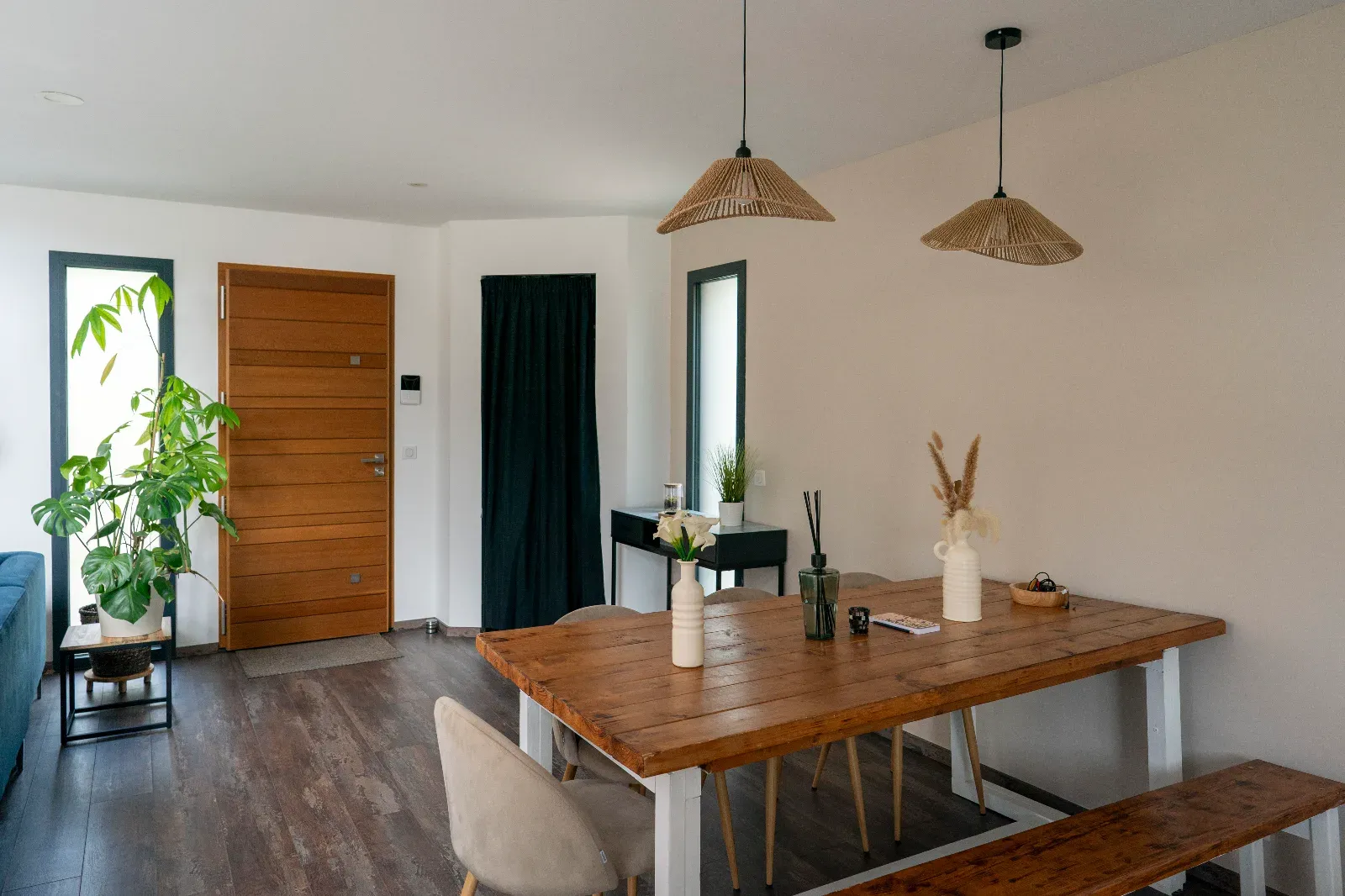 Bright House in Fontainebleau Forest for Events