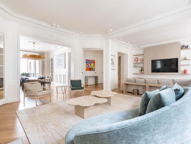 Elegant 250 m² Apartment for Events in Paris 16th