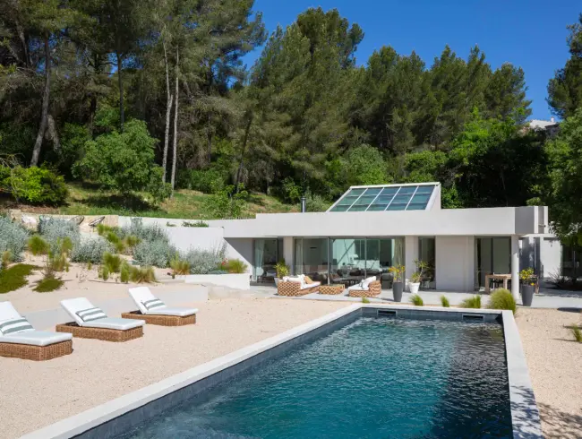 Futuristic Architect-Designed Villa for Events in Marseille