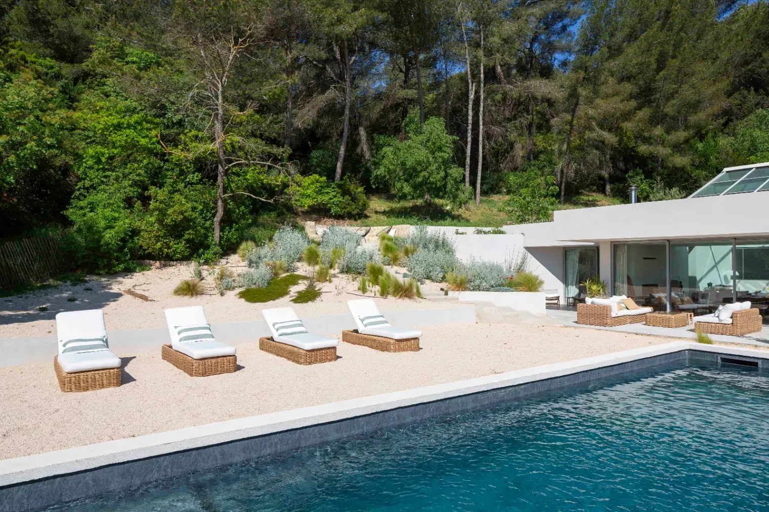 Futuristic Architect-Designed Villa for Events in Marseille