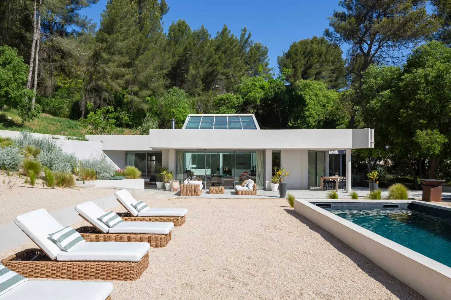 Futuristic Architect-Designed Villa for Events in Marseille