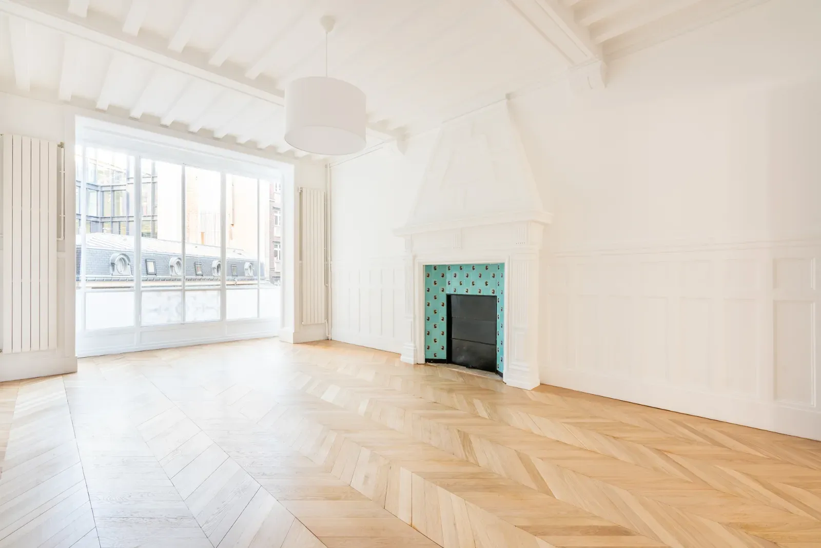 Elegant 400 m² Apartment for Events in Paris 8th