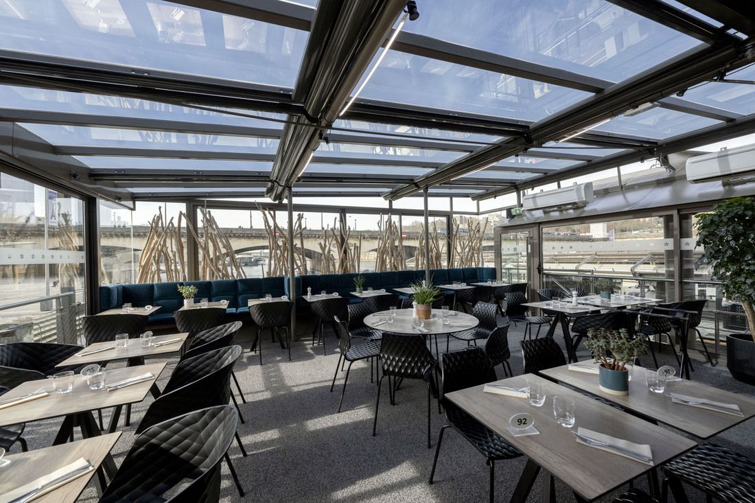 Cruise Restaurant on the Seine | Elegant Dining & Events in Paris