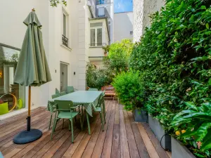 Parisian Terrace Apartment in Ternes | Exclusive Event Venue