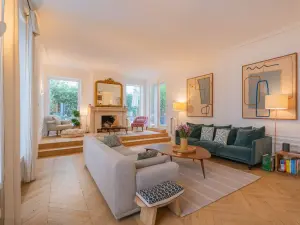 Parisian Terrace Apartment in Ternes | Exclusive Event Venue