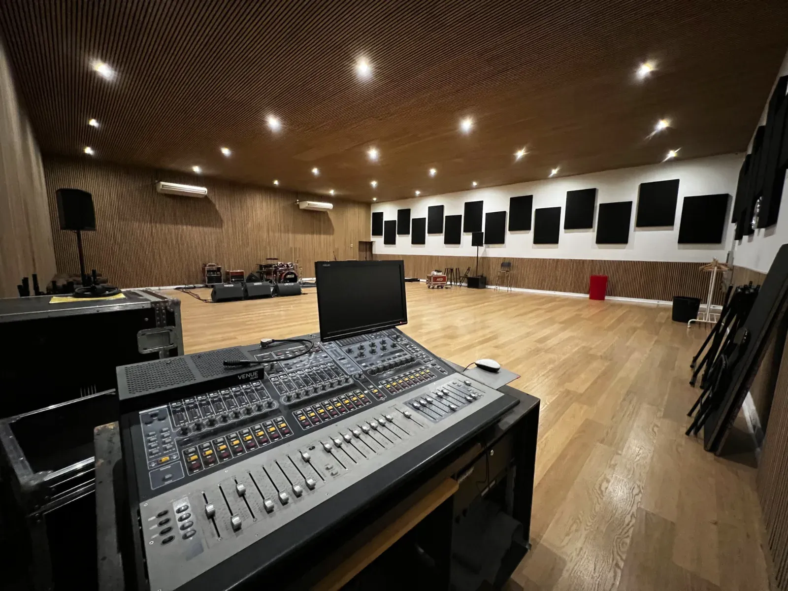 Versatile Event Venue in Vitry-sur-Seine