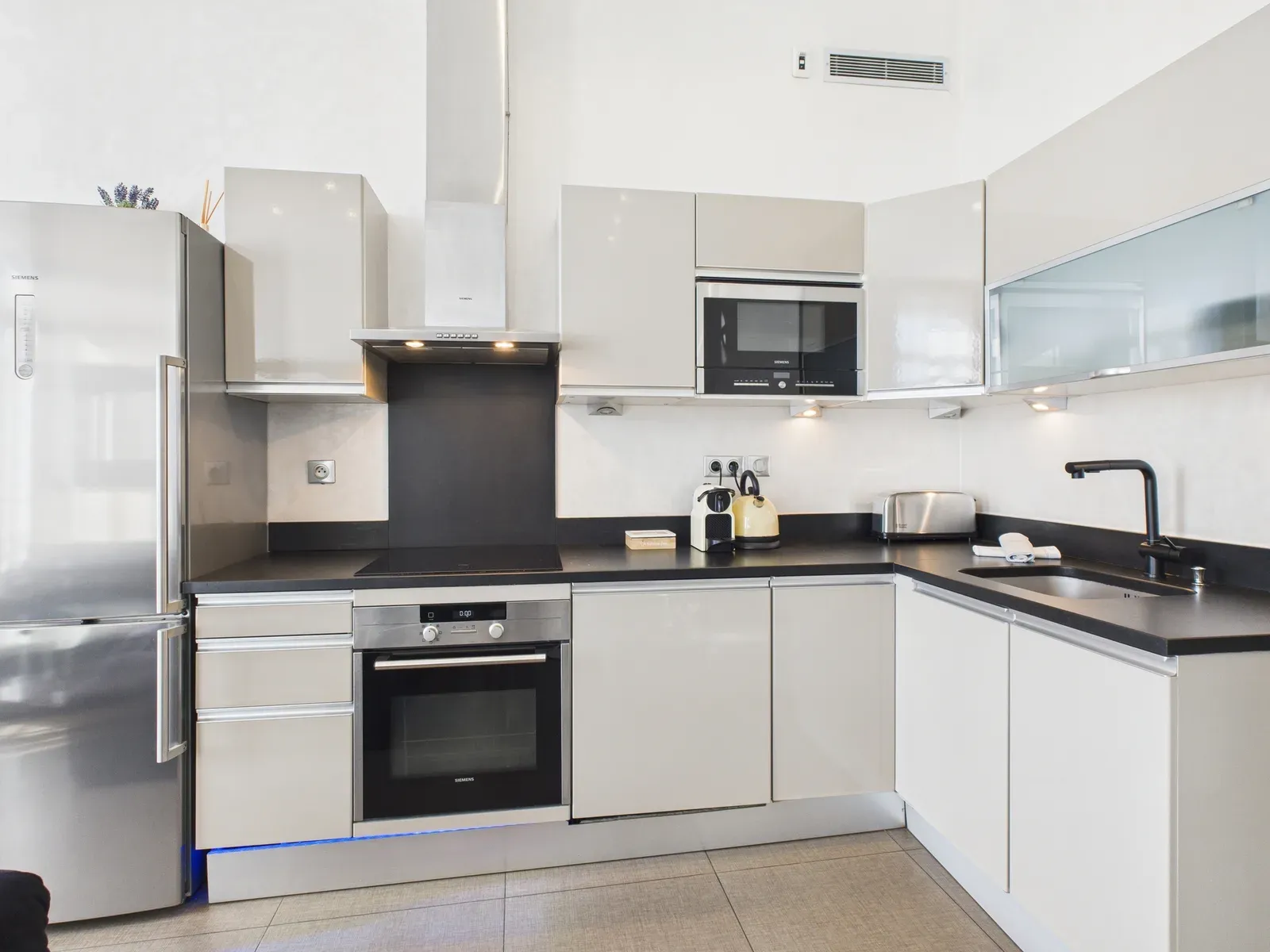 Appartement Luxueux de 4 Chambres Près du Palais à Cannes