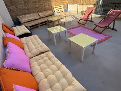 Rooftop Marseille: Intimate Venue for Events