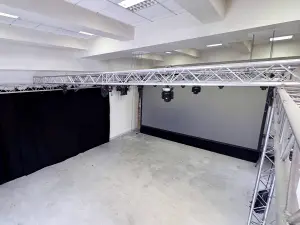 Studio créatif spacieux près de Paris pour événements & productions