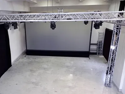 Studio créatif spacieux près de Paris pour événements & productions