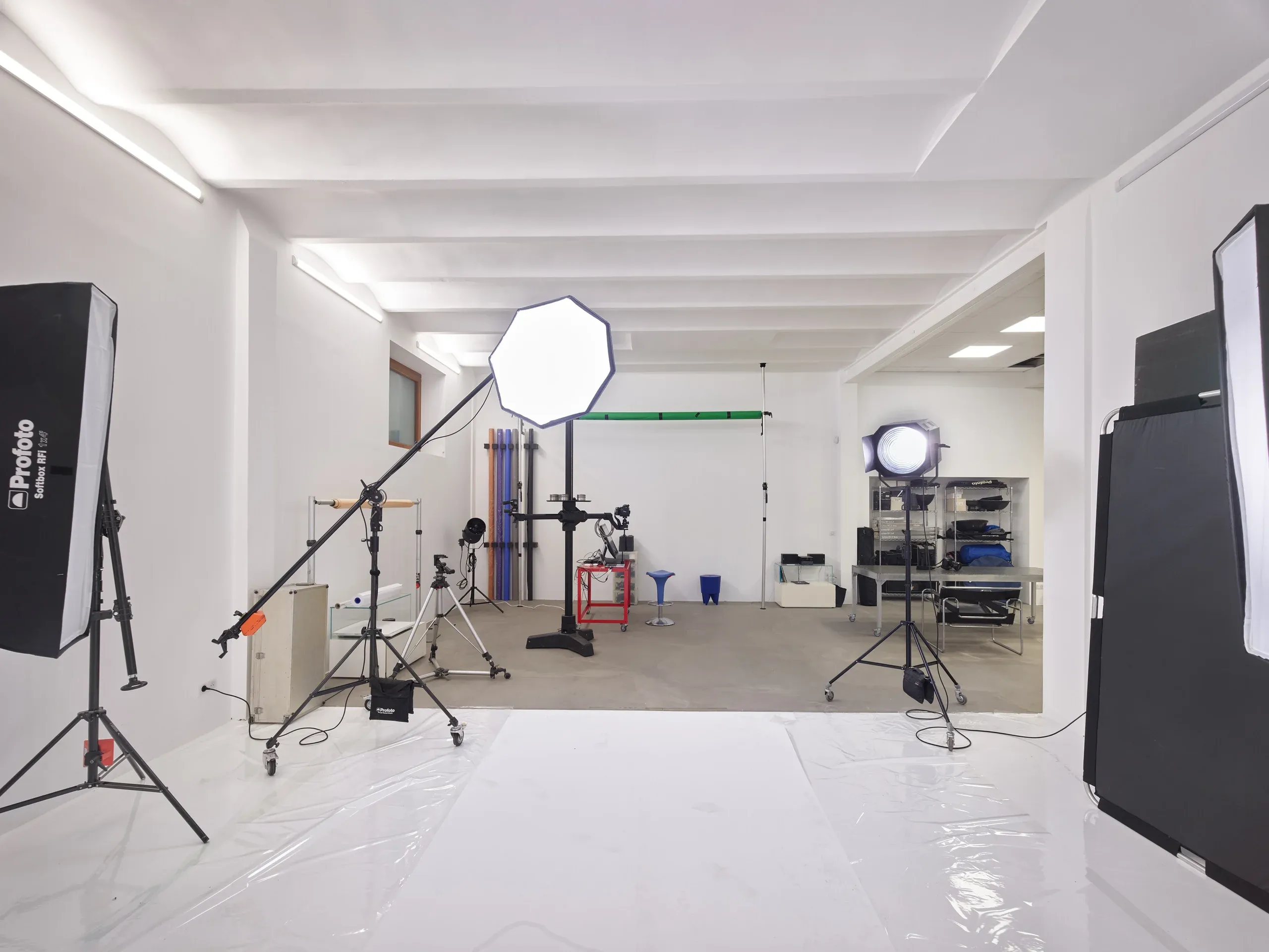 Cannes Photography Studio Near Croisette & Palais des Festivals