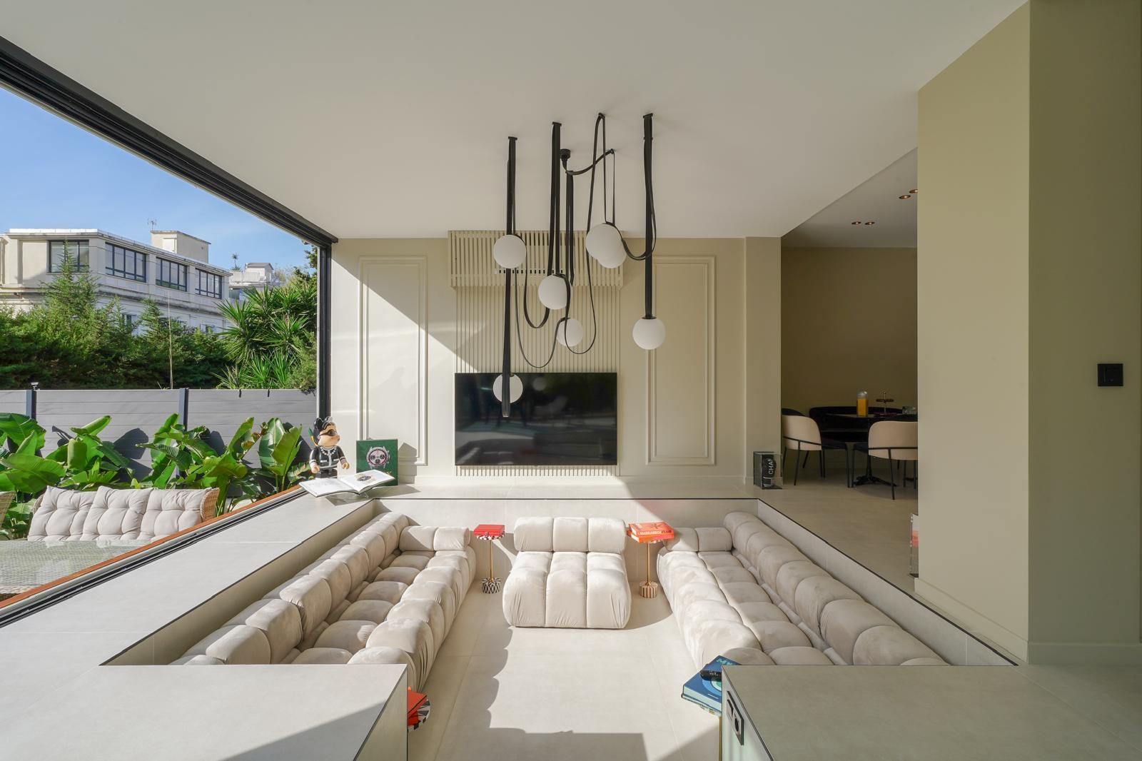 Contemporary Luxury Villa Cannes | Exclusive Event Venue