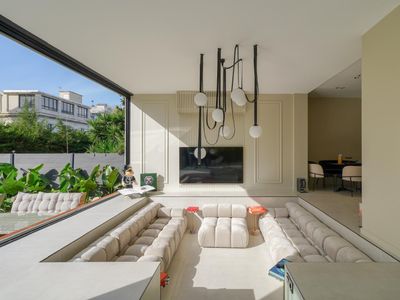 Contemporary Luxury Villa Cannes | Exclusive Event Venue