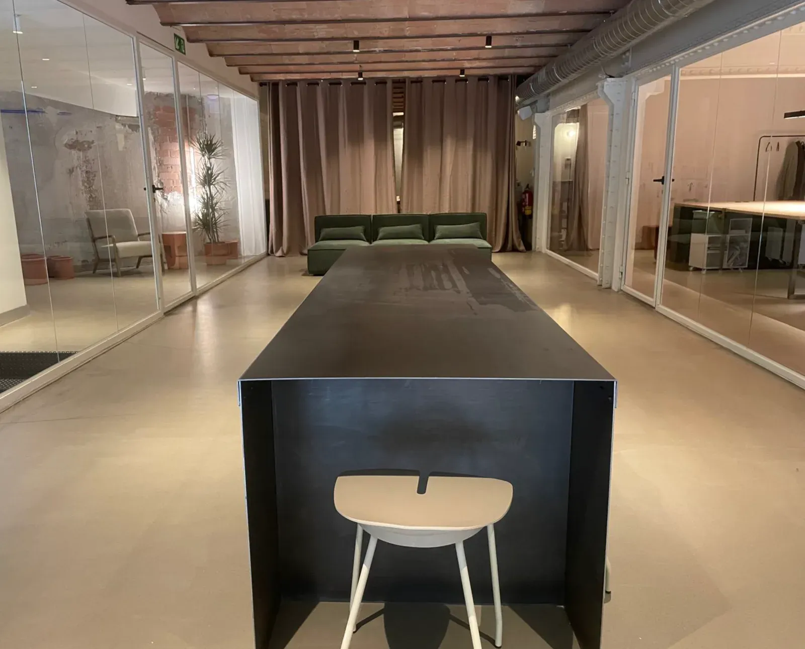 Raw & Contemporary Event Space in Barcelona's Eixample