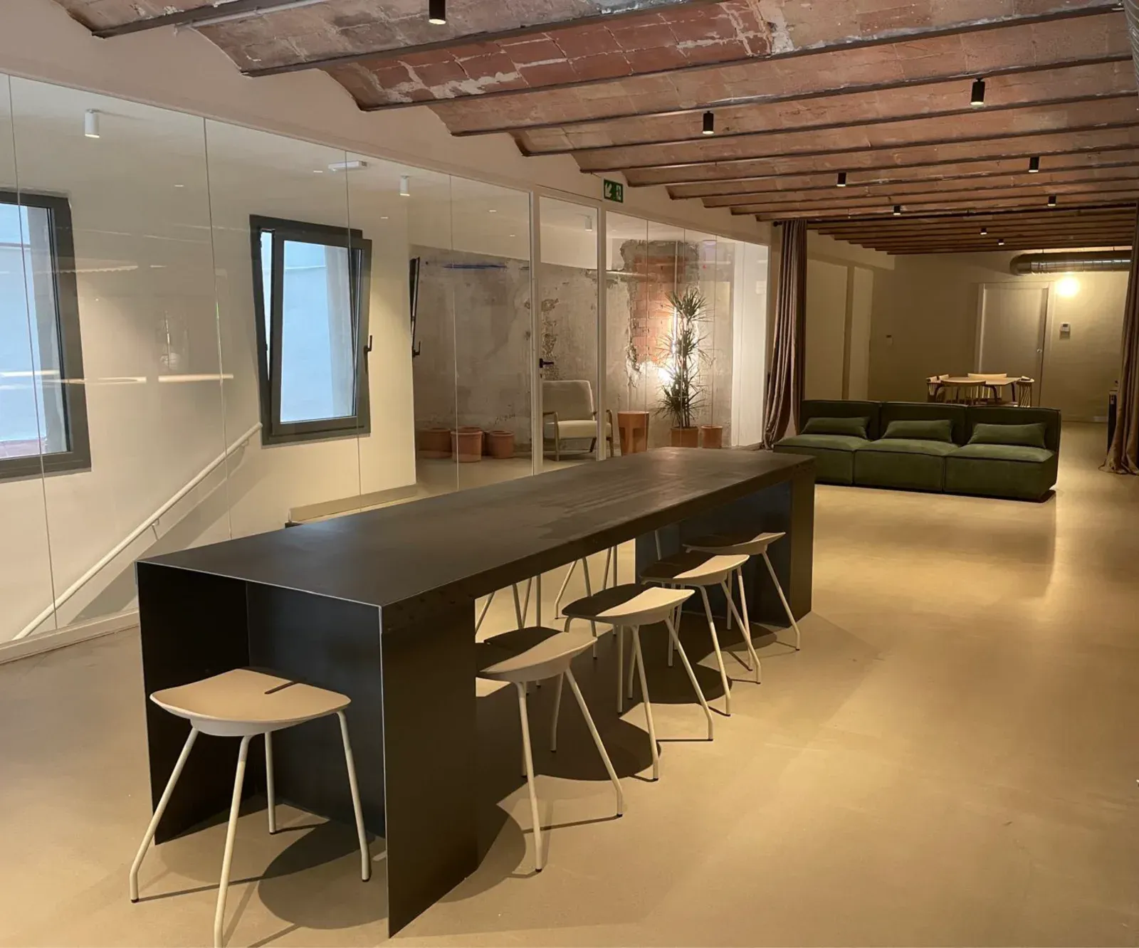 Raw & Contemporary Event Space in Barcelona's Eixample