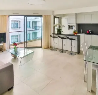 Panoramic Seaview Apartment – Palais des Festivals, Cannes