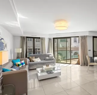 Elegant 2-Bedroom Croisette Apartment with Terrace | Venue for Events in Cannes