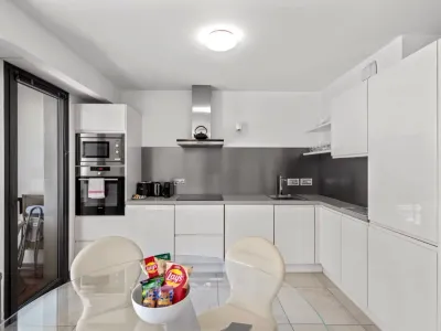 Appartement Croisette 2 Chambres avec Terrasse | Lieu pour événements à Cannes