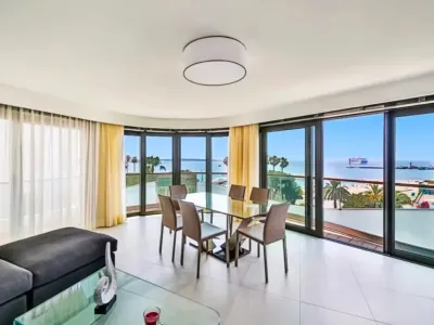 Luxury Apartment Opposite Palais des Festivals Cannes