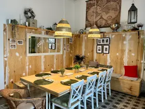 Lieu Gastronomique à Barcelone sur la Plaça Reial