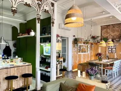 Lieu Gastronomique à Barcelone sur la Plaça Reial