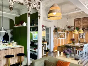 Lieu Gastronomique à Barcelone sur la Plaça Reial