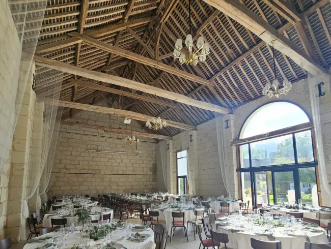 Large Function Room in Countryside Farmhouse | Le Razay