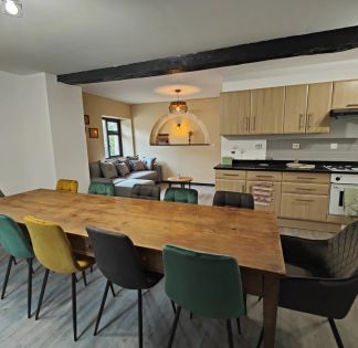 Holiday Cottage in Touraine Countryside | Event-Friendly Gîte near Céré-la-Ronde