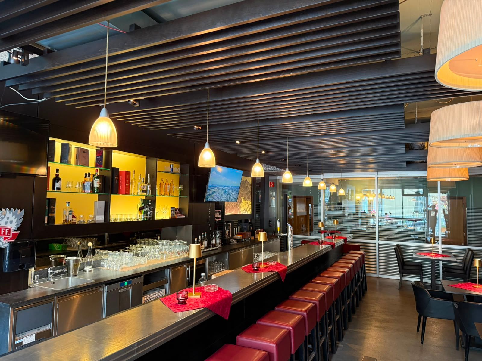 Bar Privé à Davos pour Cocktails et Événements d'Affaires