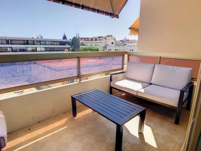 Appartement de Luxe 2 Chambres avec Balcon à Cannes
