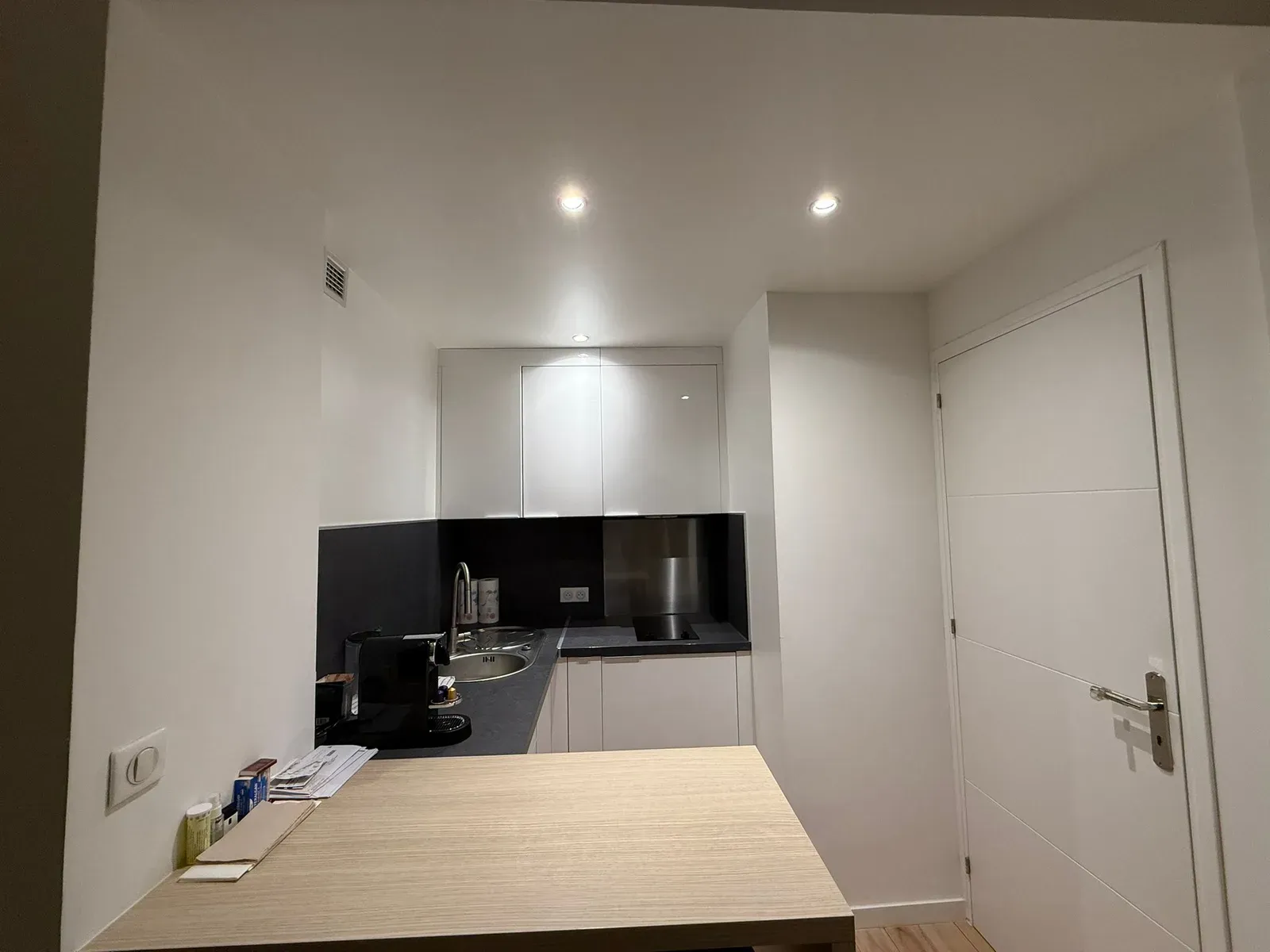 1 Bedroom Apartment in Heart of Cannes