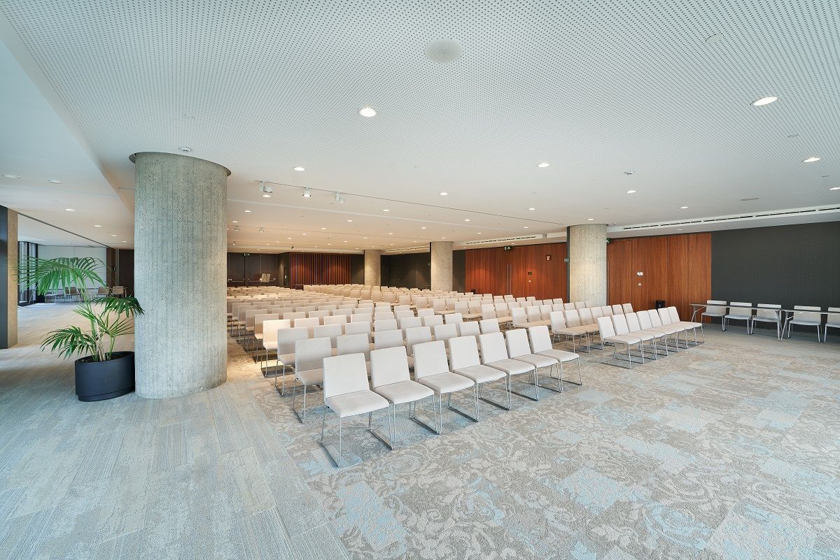 Modern Meeting Room in Barcelona