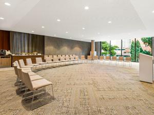 Library Room at Grand Hyatt Barcelona | Versatile Meeting & Event Space