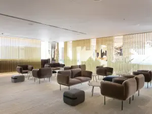 Foyer Mezzanine: Elegant Event Venue in Barcelona