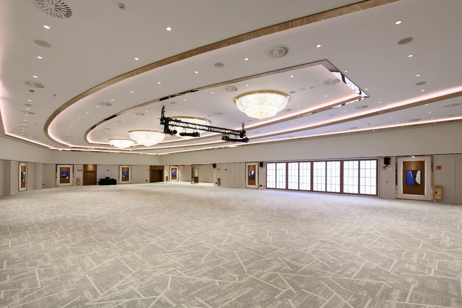 Elegant Event Space in Barcelona for Large-Scale Events