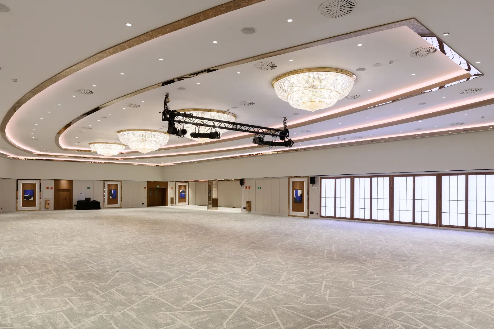 Elegant Event Space in Barcelona for Large-Scale Events