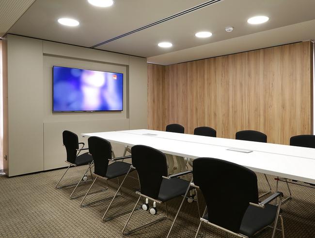 Barcelona Meeting Room | 32 m² Workshop & Brainstorming Space