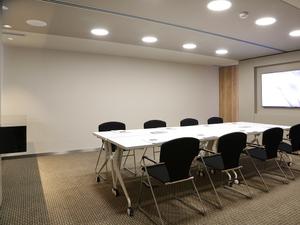 Barcelona Meeting Room | 32 m² Workshop & Brainstorming Space