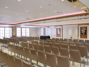 Versatile 250 m² Event Space for Corporate Events in Barcelona